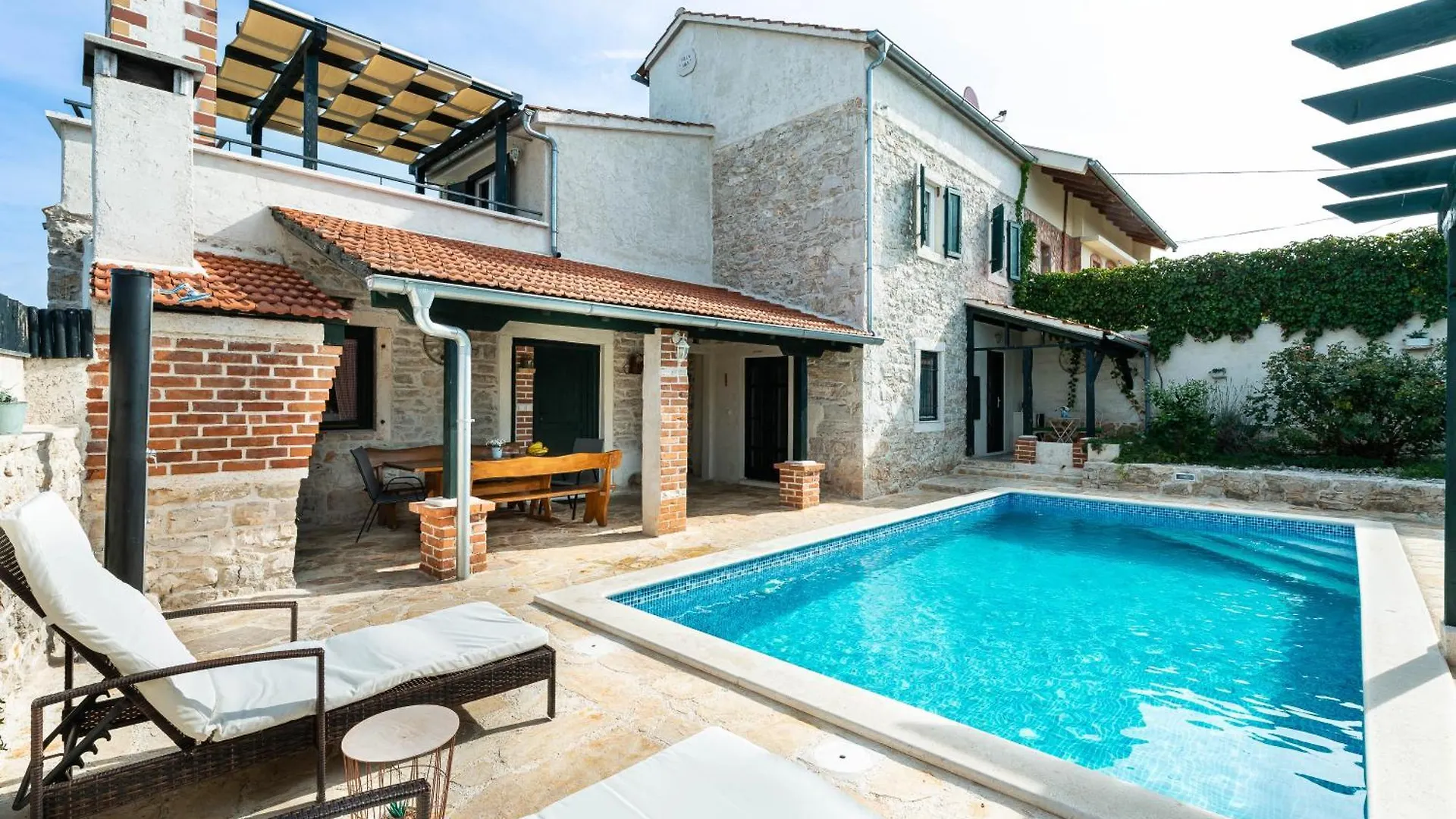Villa Mia